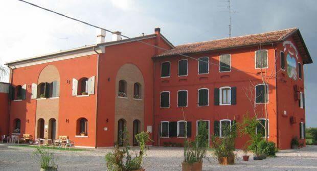 Quadrifoglio Relax Guest House ซานโดนาดิเพียเว ภายนอก รูปภาพ